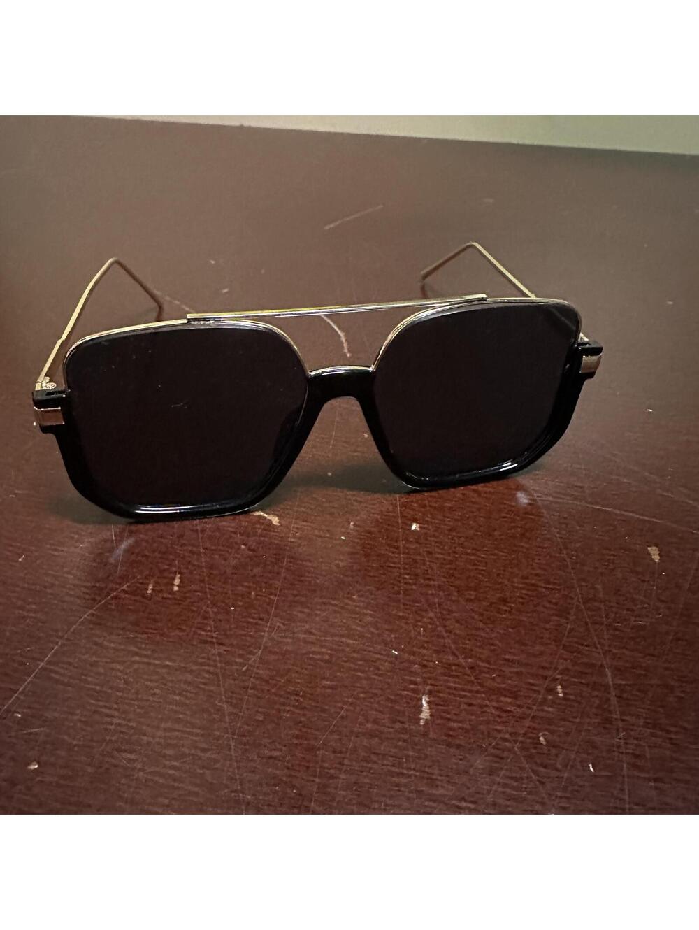 MENS women’s unisex black half gold frame designer sunglasses